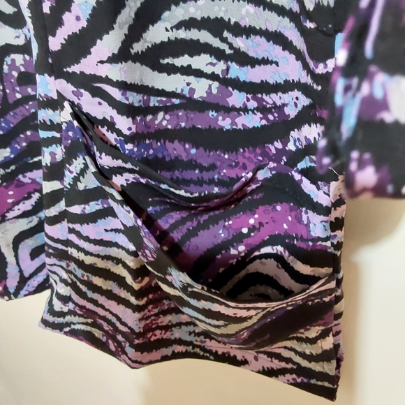 🌺 NWT Strictly Scrubs Long Sleeve Scrub Top - Picture 2 of 10